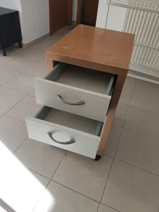 Cajonera Oficina Madera y Plástico