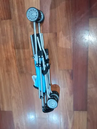 Carrito paseo infantil azul