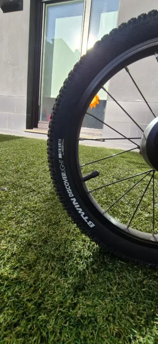 Bicicleta Btwin 16 Roja