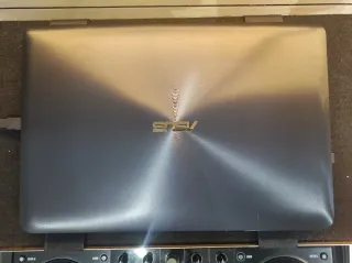 Portátil ASUS i7 6ª Gen SSD 500GB Rápido