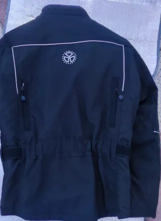 Chaqueta de moto negra