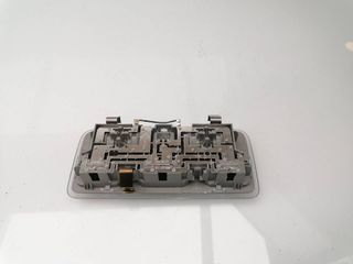 LUZ INTERIOR TOYOTA YARIS (NCP1/NLP1/SCP1) (2)