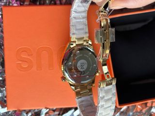 Reloj Tous Dorado y Negro