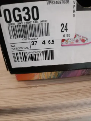 Zapatillas Desigual Talla 37 Flores Rosas