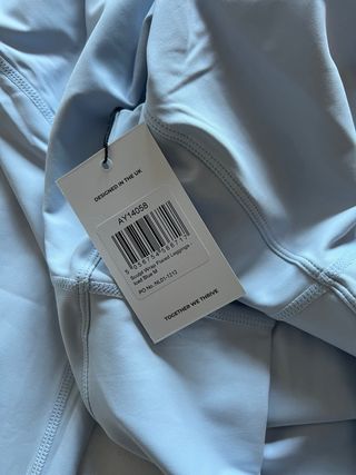 Mallas deporte AYBL color azul hielo.