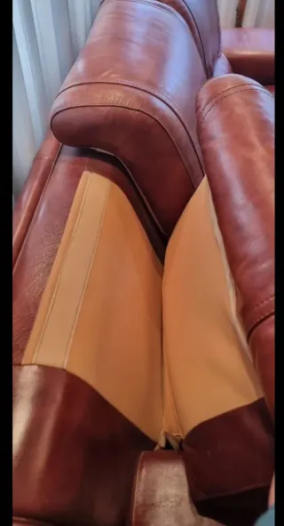 Sofá de piel 3 + 2 marrón. Marca Gaminter