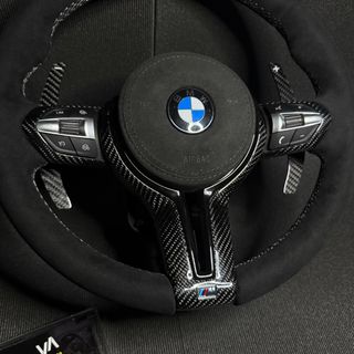 Volante BMW Serie F Alcántara Carbono