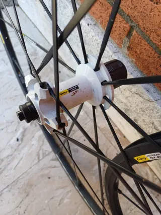 Ruote Mavic Ksyrium SLE Exalith Pinarello