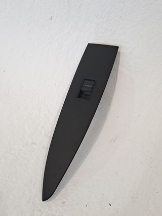 MANDO ELEVALUNAS DELANTERO DERECHO TOYOTA AVENSIS SEDÁN (_T2