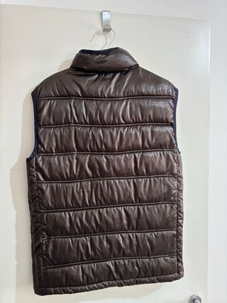 Chaleco Zara acolchado marrón Talla M