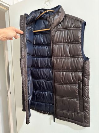Chaleco Zara acolchado marrón Talla M
