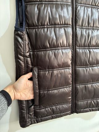 Chaleco Zara acolchado marrón Talla M