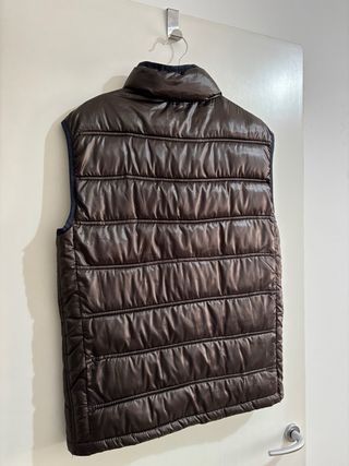Chaleco Zara acolchado marrón Talla M