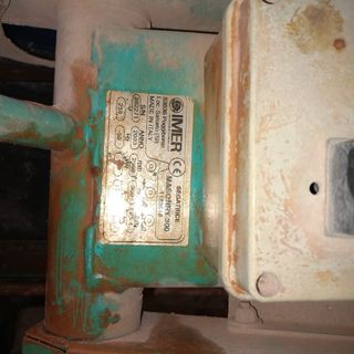 Cortadora de cerámica con agua