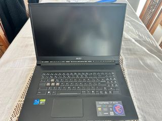 Portátil MSI Katana 17 B13V Negro