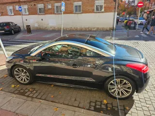 Peugeot RCZ 2012