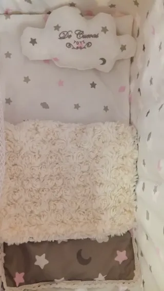 Cuna de muñecas SKY