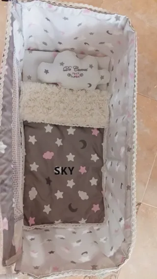 Cuna de muñecas SKY