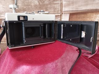 Cámara vintage Ricoh 35 ZF Compacta 1976