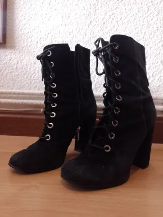 Lote de zapatos talle 39, todos a 70 euros