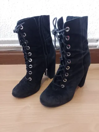 Lote de zapatos talle 39, todos a 70 euros