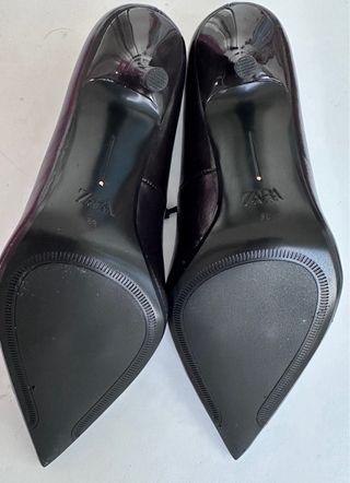 Zapatos de tacón Zara negros