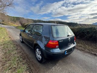 Volkswagen Golf 1.9TDI