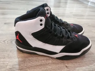 Jordan Max Aura 5 Originales