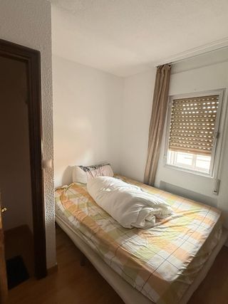 Alquilo habitación zona manoteras