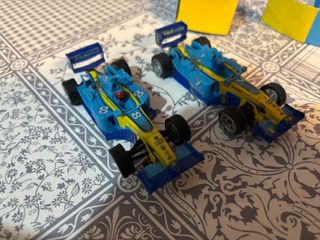Scalextric Renault F1 Team Racing 1:32