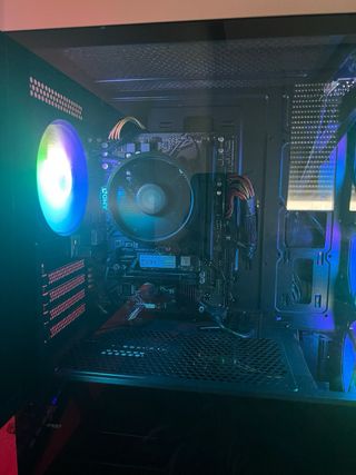 PC Gamer MSI con RGB