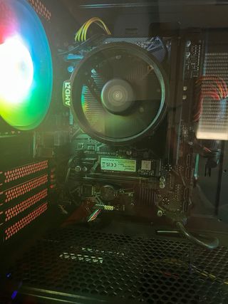 PC Gamer MSI con RGB