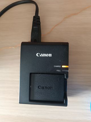 Cámara Canon EOS 1300D Negra