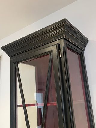 2 Vetrine in Legno Massello Nero e Rosso