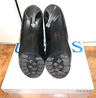 Scarpe con tacco Guess nere