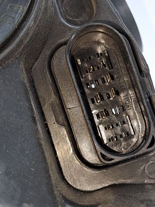 FARO IZQUIERDO FORD C-MAX (2)