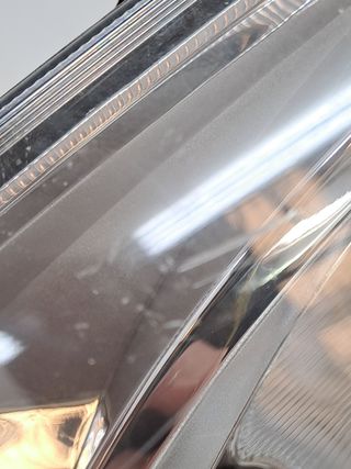 FARO IZQUIERDO FORD C-MAX (2)