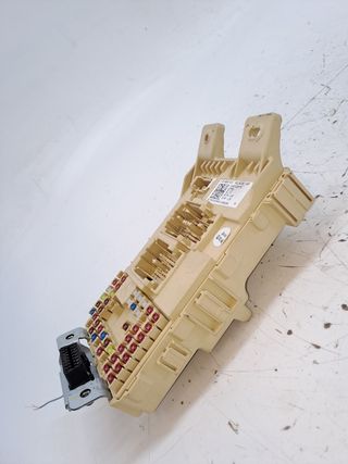 CAJA RELES / FUSIBLES HYUNDAI I20 (BC3) (2)