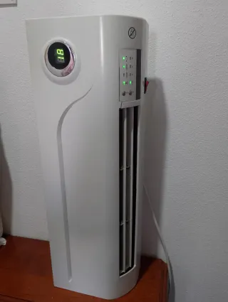 Calefactor de pared blanco