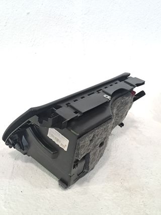 GUANTERA MERCEDES-BENZ CLASE GLC (BM 254)