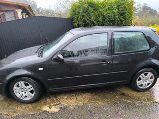 Volkswagen golf 4 2002