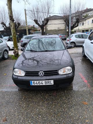 Volkswagen golf 4 2002