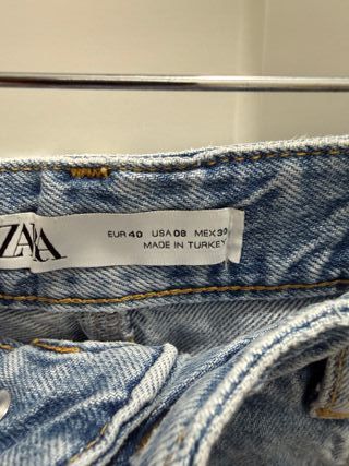Shorts vaqueros Zara Talla 40
