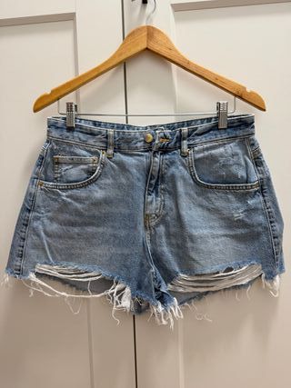 Shorts vaqueros Zara Talla 40