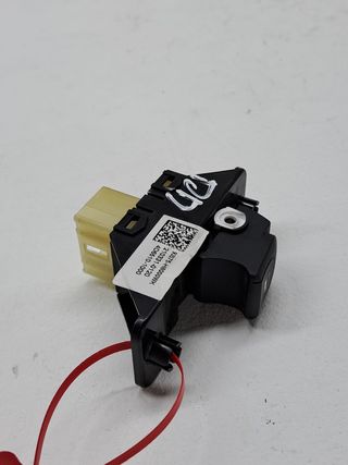 MANDO ELEVALUNAS DELANTERO DERECHO KIA STONIC