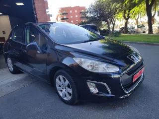 Peugeot 308 2013