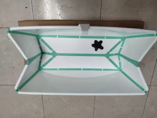 Bañera Plegable Bebé con Patas stokke