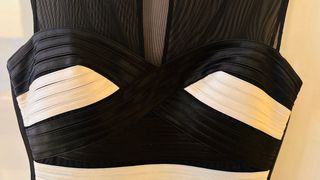 Vestido de fiesta negro y blanco