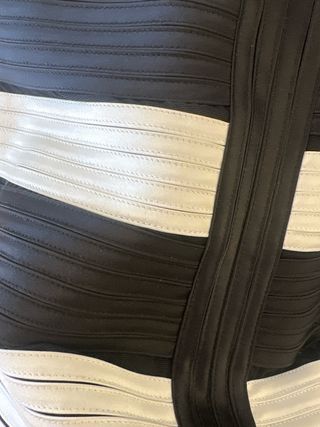 Vestido de fiesta negro y blanco