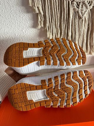 Zapatillas Nike Metcon Free Beige/Marrón